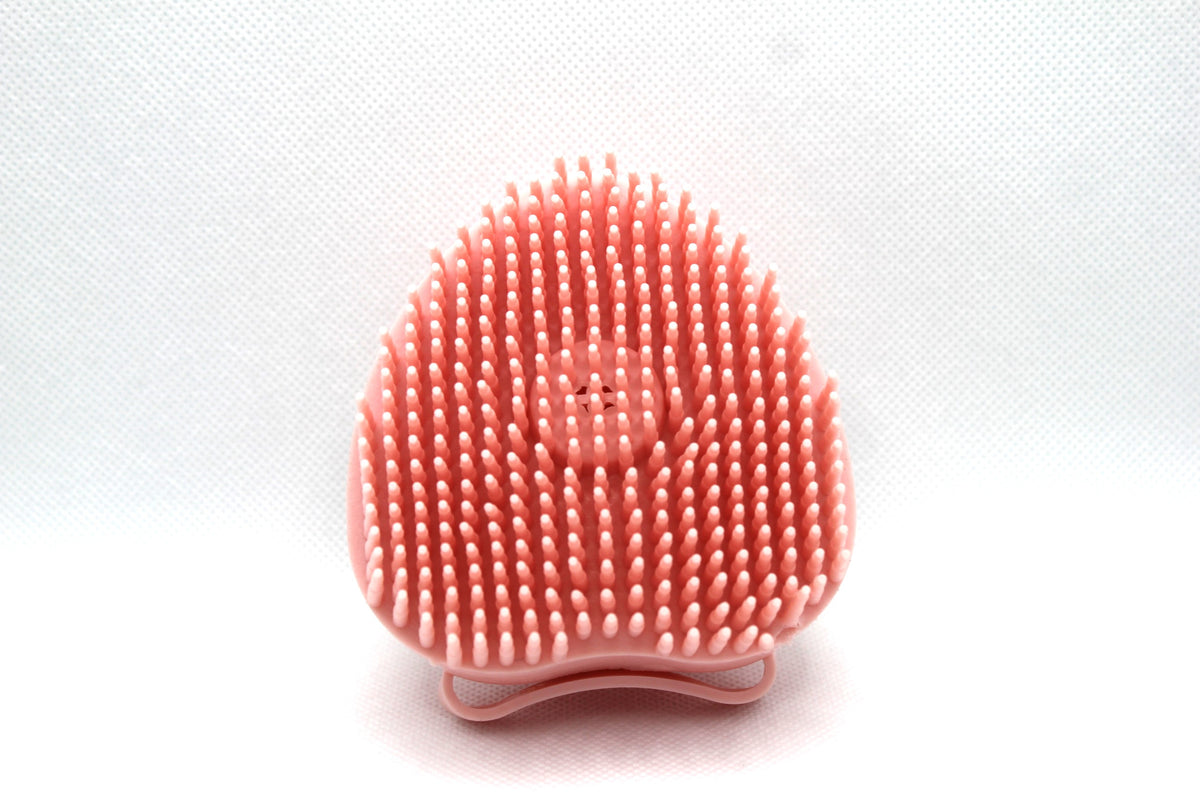 Rinse & Roam Shampoo-Dispensing Bath Brush